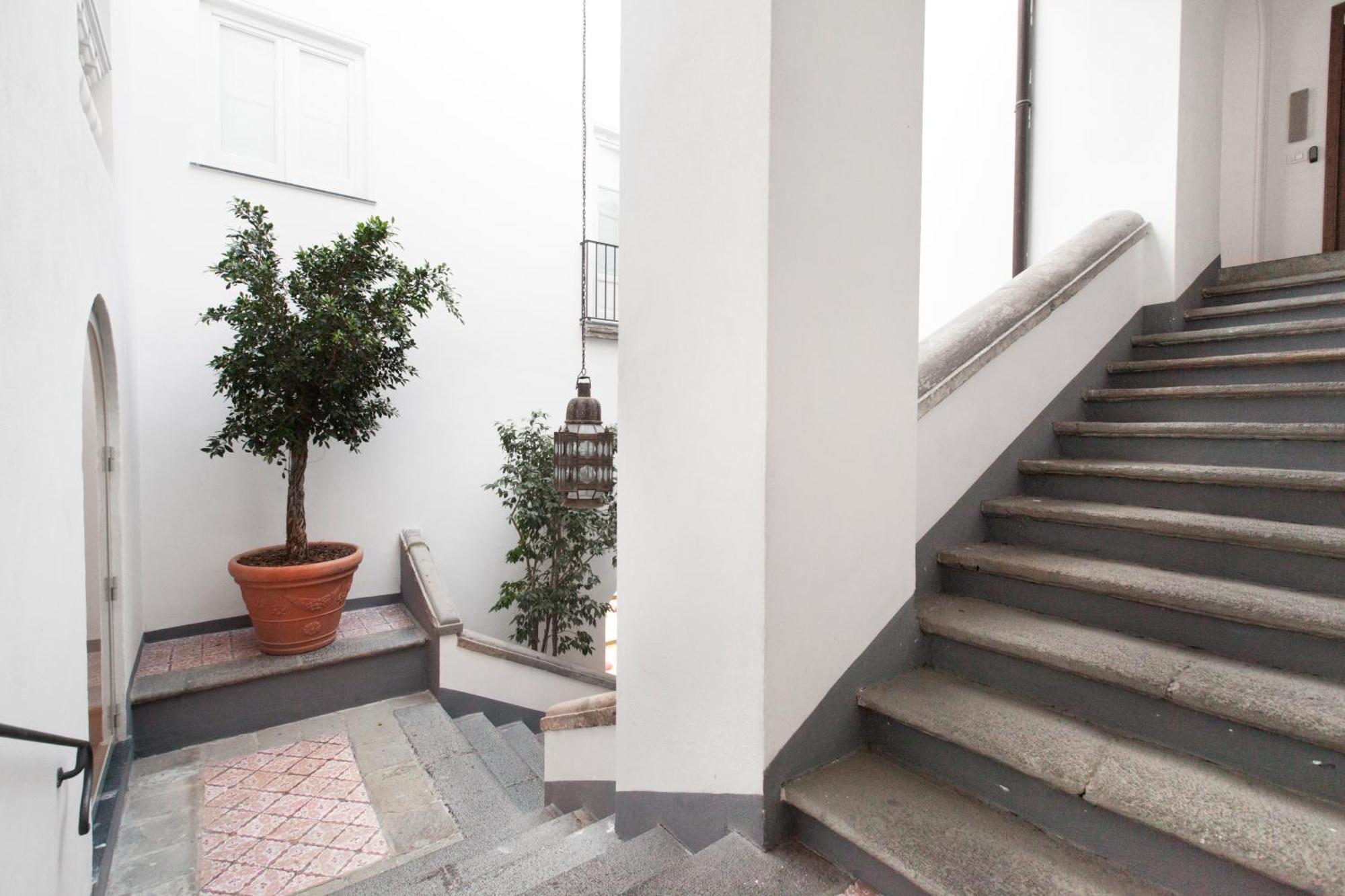 Amore Rentals - Appartamento Terrazza Tasso Sorrento Eksteriør bilde