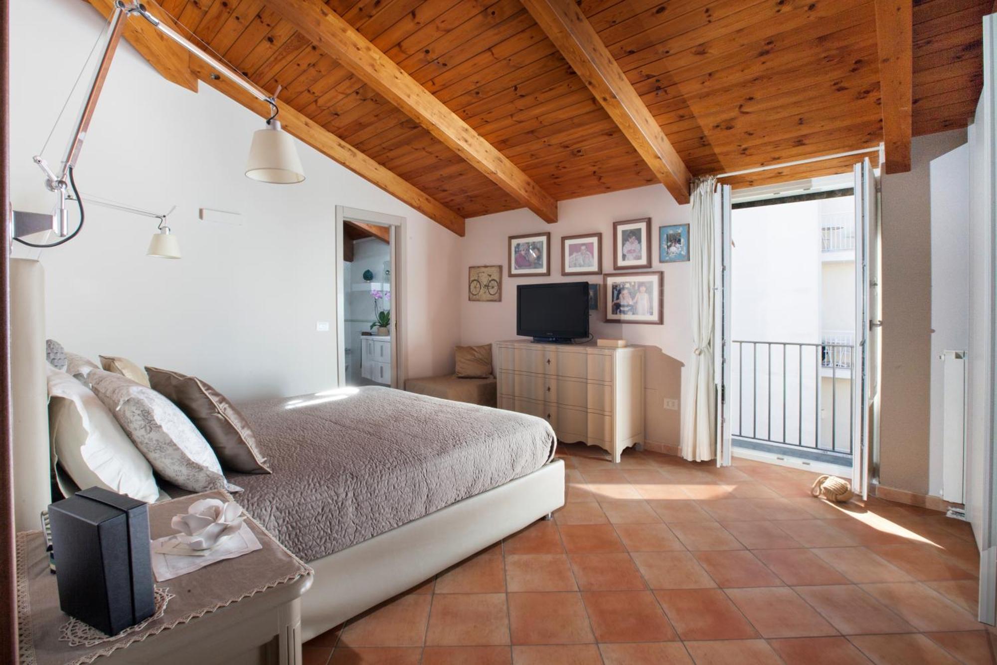 Amore Rentals - Appartamento Terrazza Tasso Sorrento Eksteriør bilde